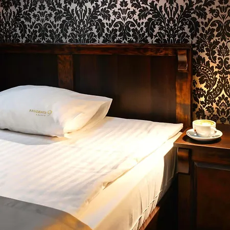 9 Aparthotel