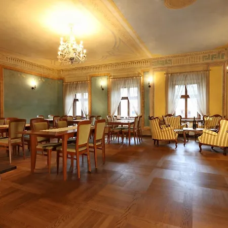 Aparthotel 9 *