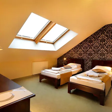 9 * Krakau