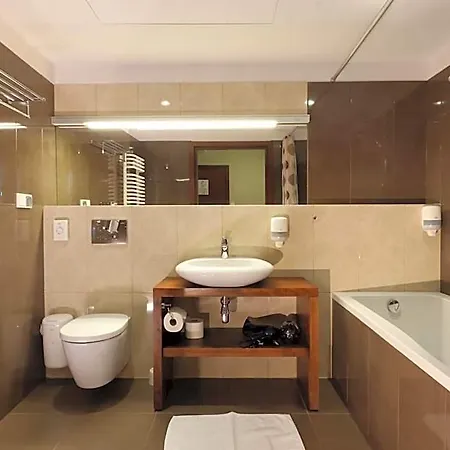 Aparthotel 9 4*