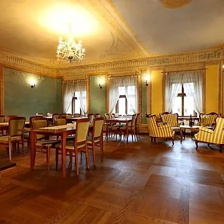 9 Aparthotel Krakov