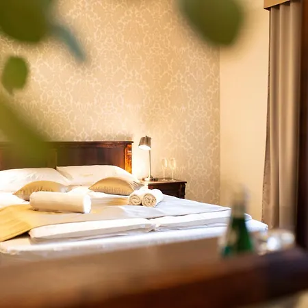 9 Lejlighedshotel